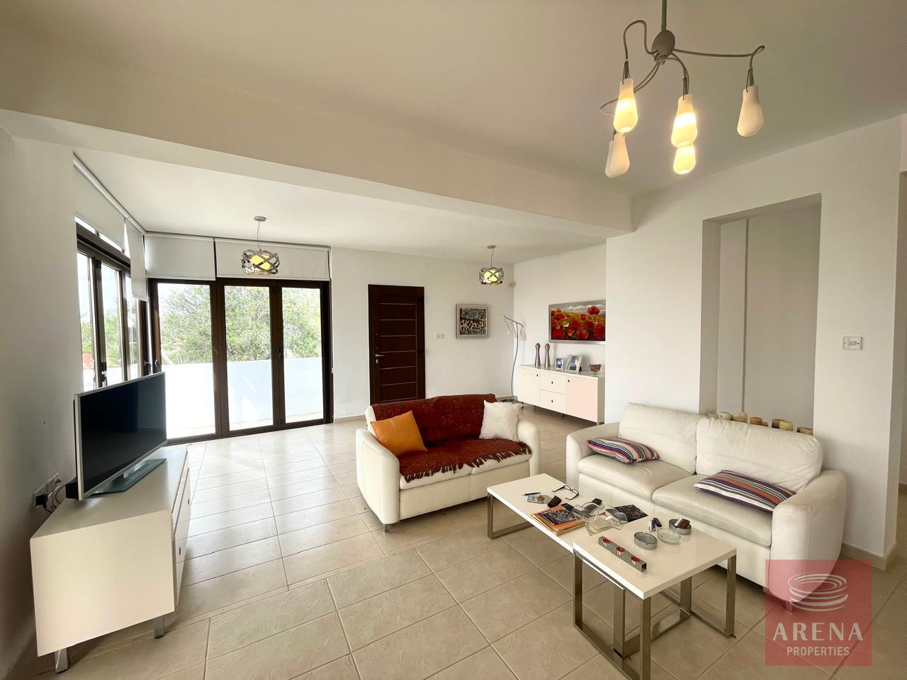 1-4-BED-VILLA-FOR-SALE-IN-AGIA-THEKLA-9489-19-1