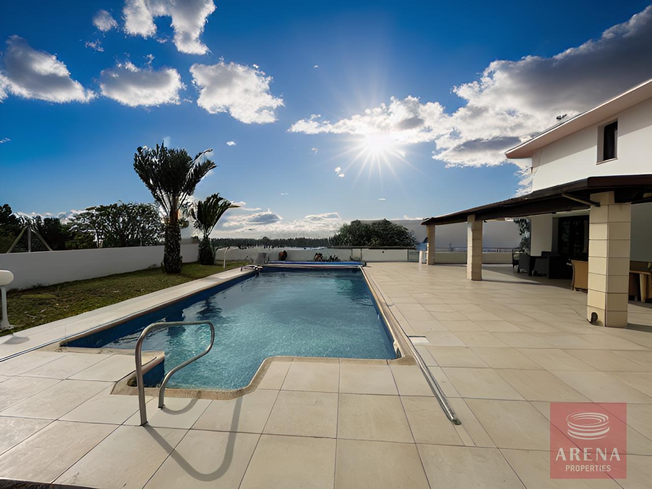 1-4-BED-VILLA-FOR-SALE-IN-AGIA-THEKLA-9489-2