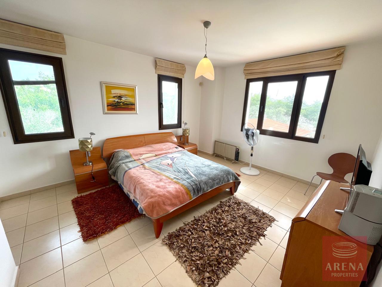 1-4-BED-VILLA-FOR-SALE-IN-AGIA-THEKLA-9489-28-1