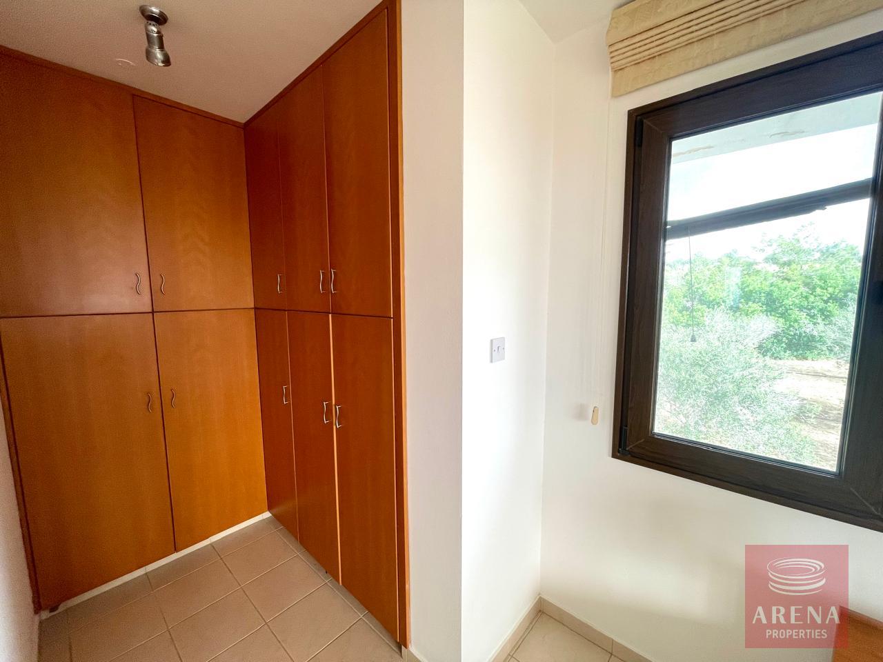 1-4-BED-VILLA-FOR-SALE-IN-AGIA-THEKLA-9489-30-1