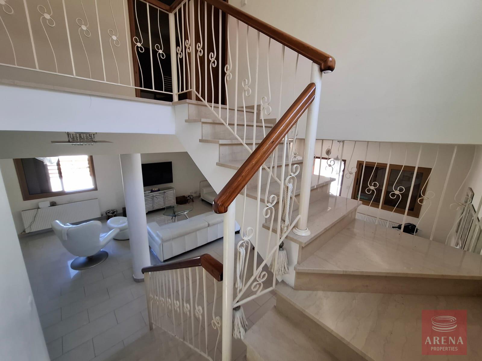 1-4-BED-VILLA-IN-OROKLINI-9515-11