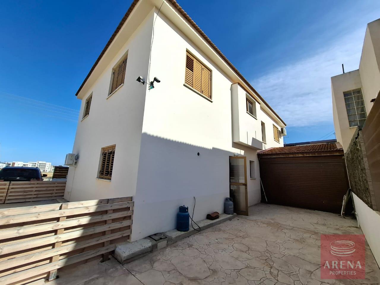 1-4-BED-VILLA-IN-OROKLINI-9515-14
