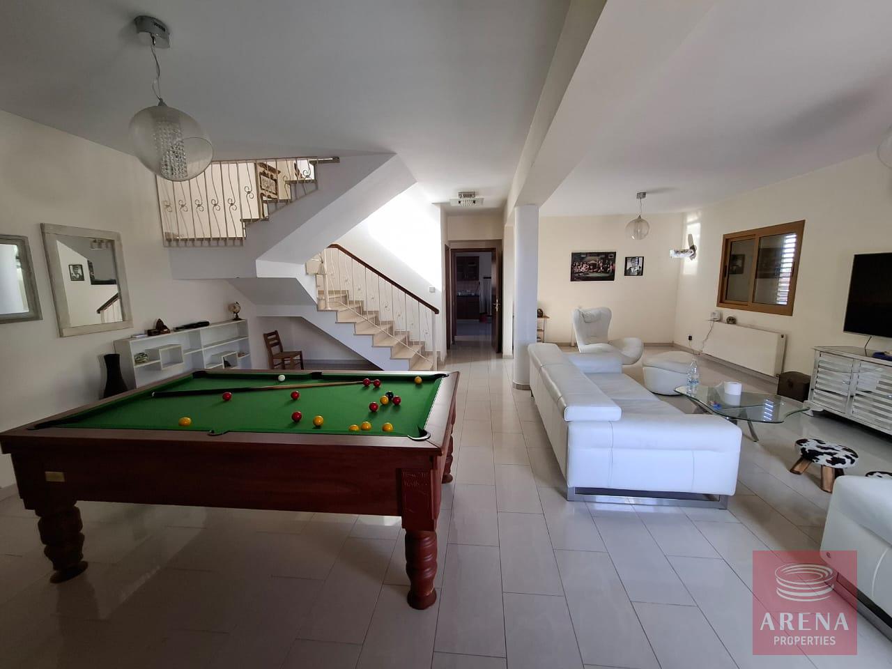 1-4-BED-VILLA-IN-OROKLINI-9515-22
