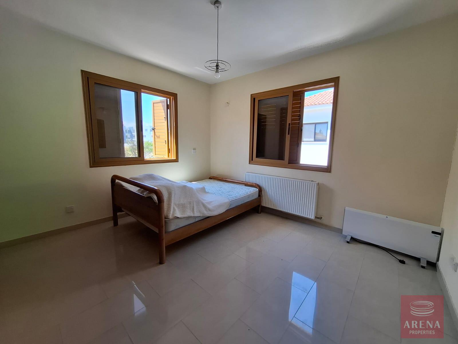 1-4-BED-VILLA-IN-OROKLINI-9515-28