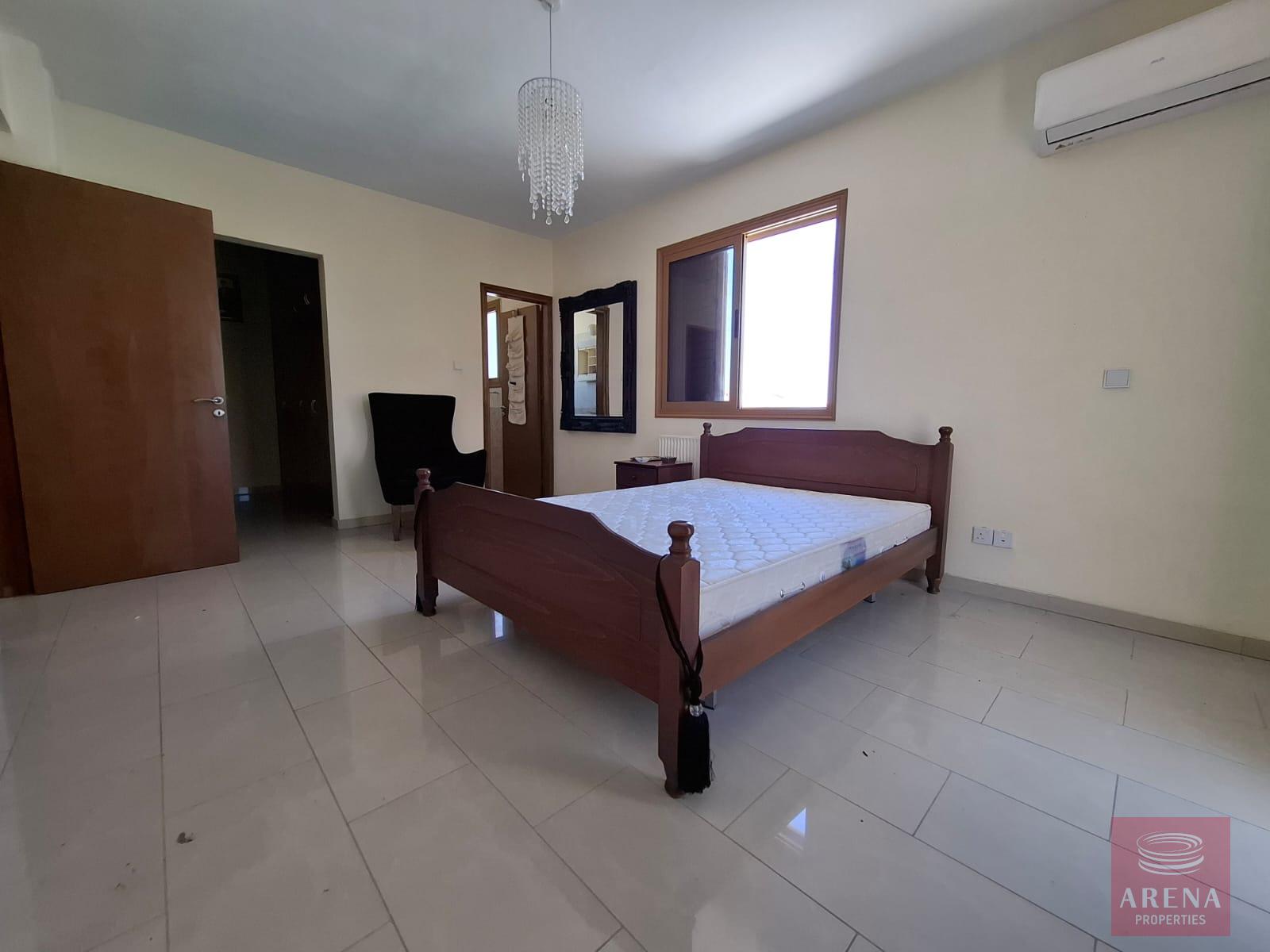 1-4-BED-VILLA-IN-OROKLINI-9515-9