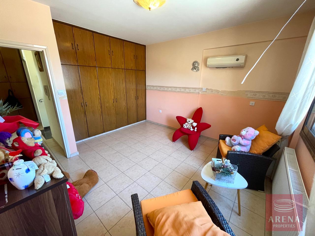 1-4-BED-VILLA-IN-VRYSOULLES-9850-5-1