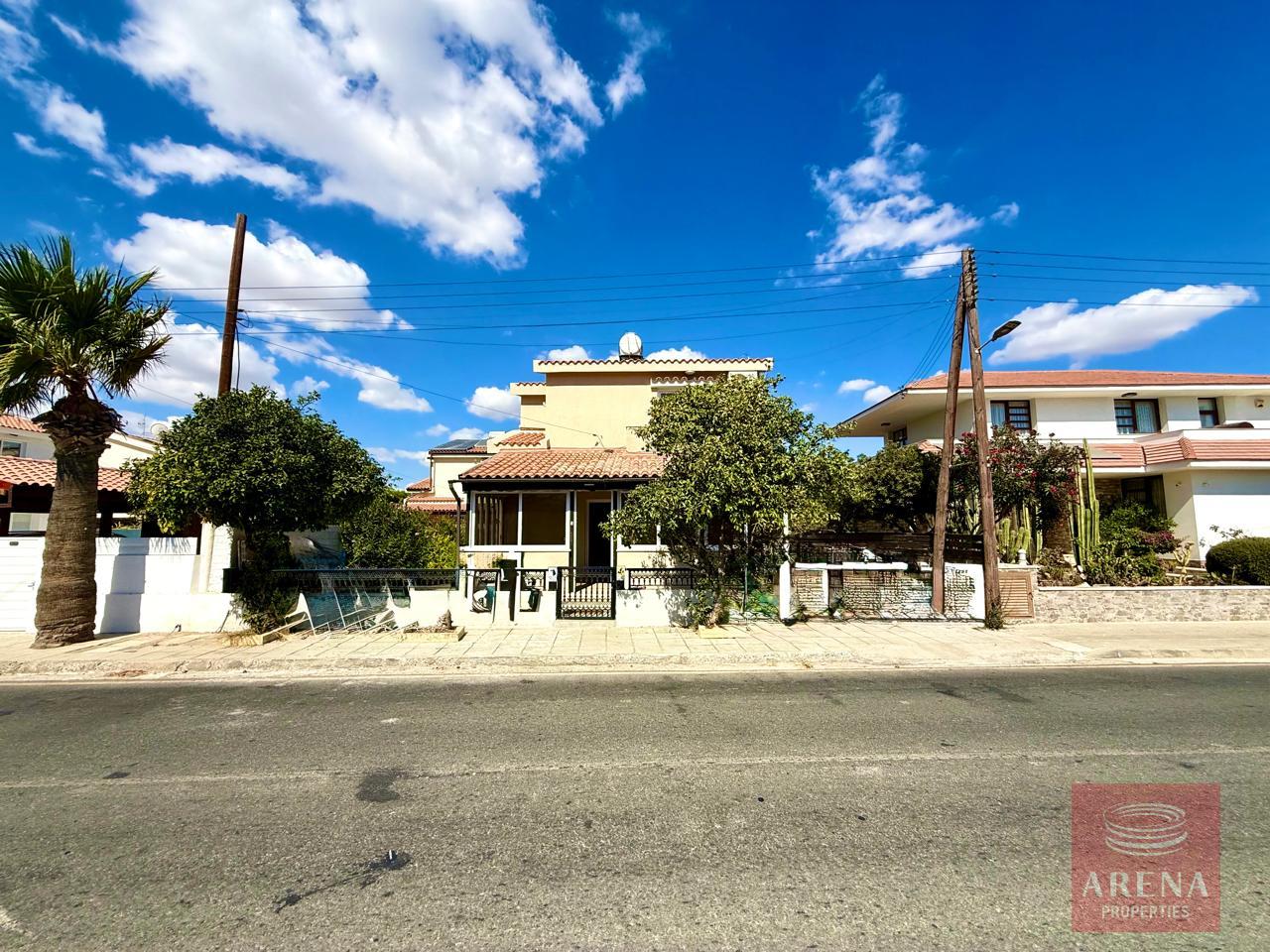 1-4-BED-VILLA-OROKLINI-10224-31-11