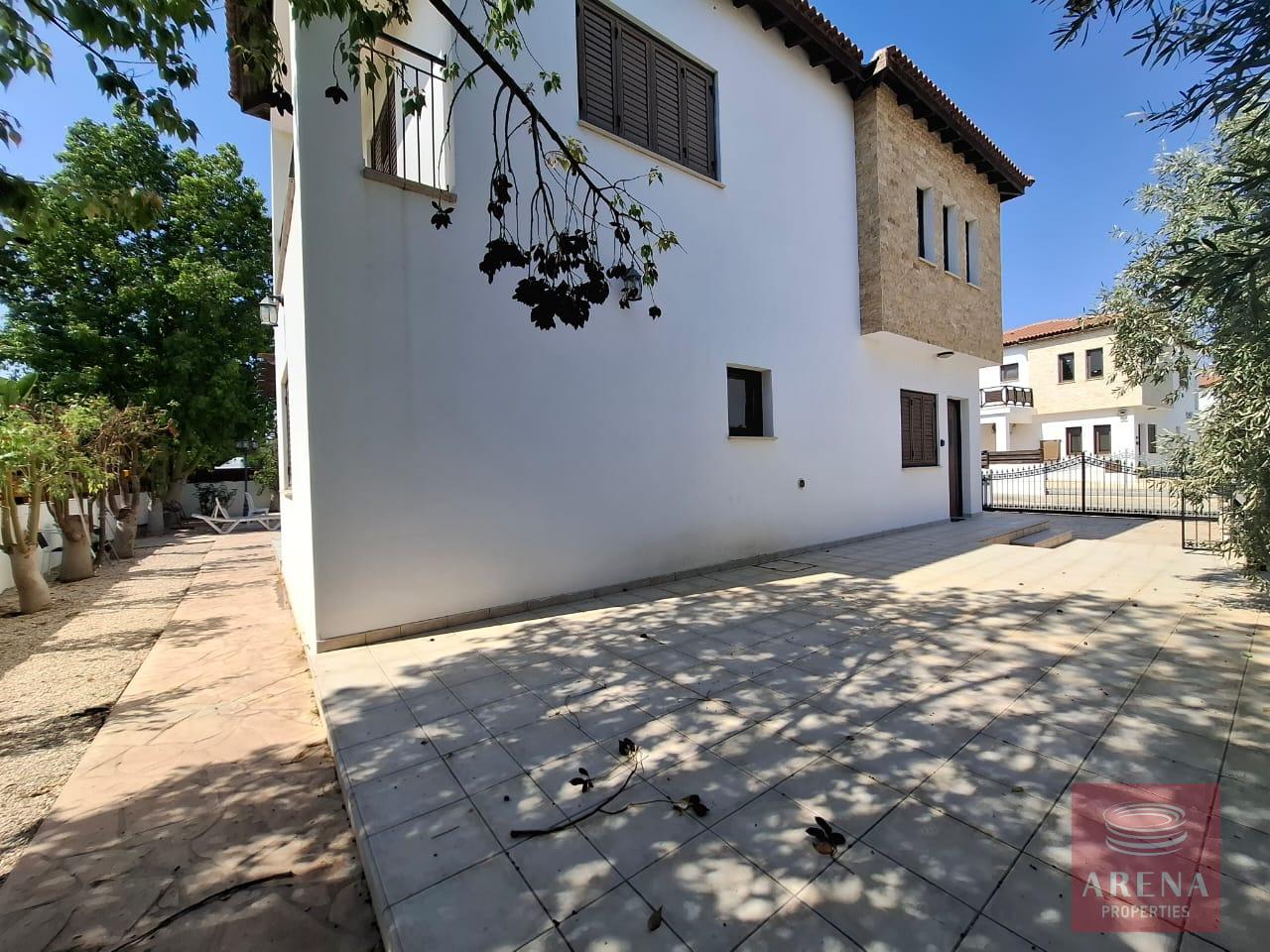 1-4-BED-VILLA-RENT-DEKELIA-10097-29-2