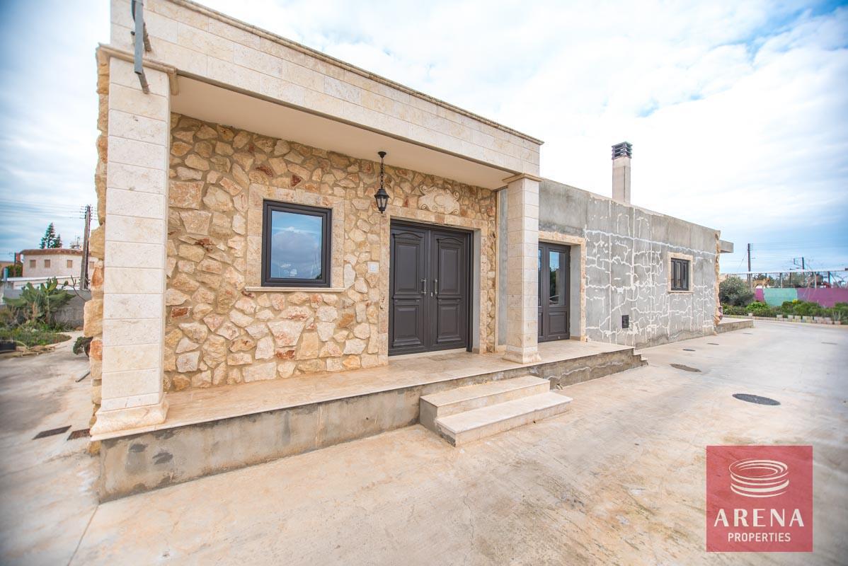 1-4-bed-bungalow-for-sale-in-sotira