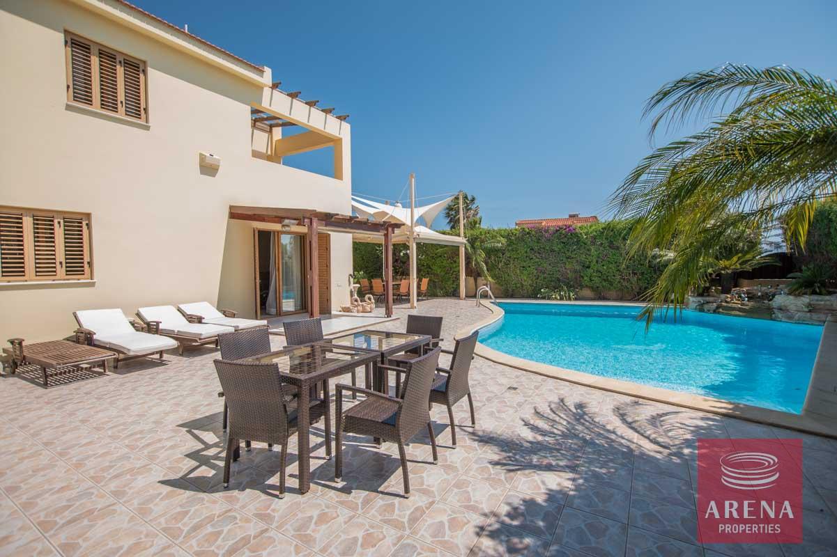 1-4-bed-villa-in-ayia-thekla_0