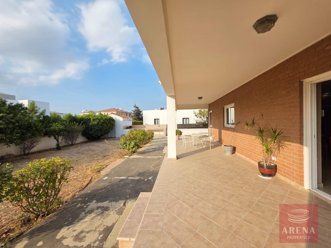 1-4-bed-villa-kiti-10153-10