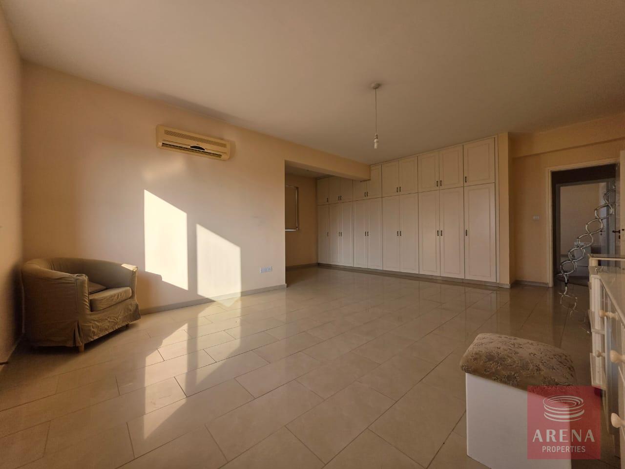 1-4-bed-villa-kiti-10153-23-1