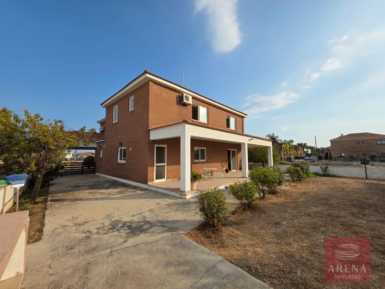 1-4-bed-villa-kiti-10153-3