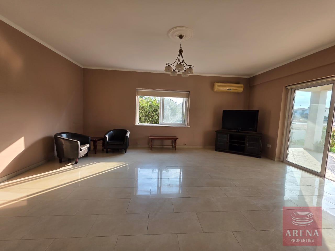 1-4-bed-villa-kiti-10153-38-1