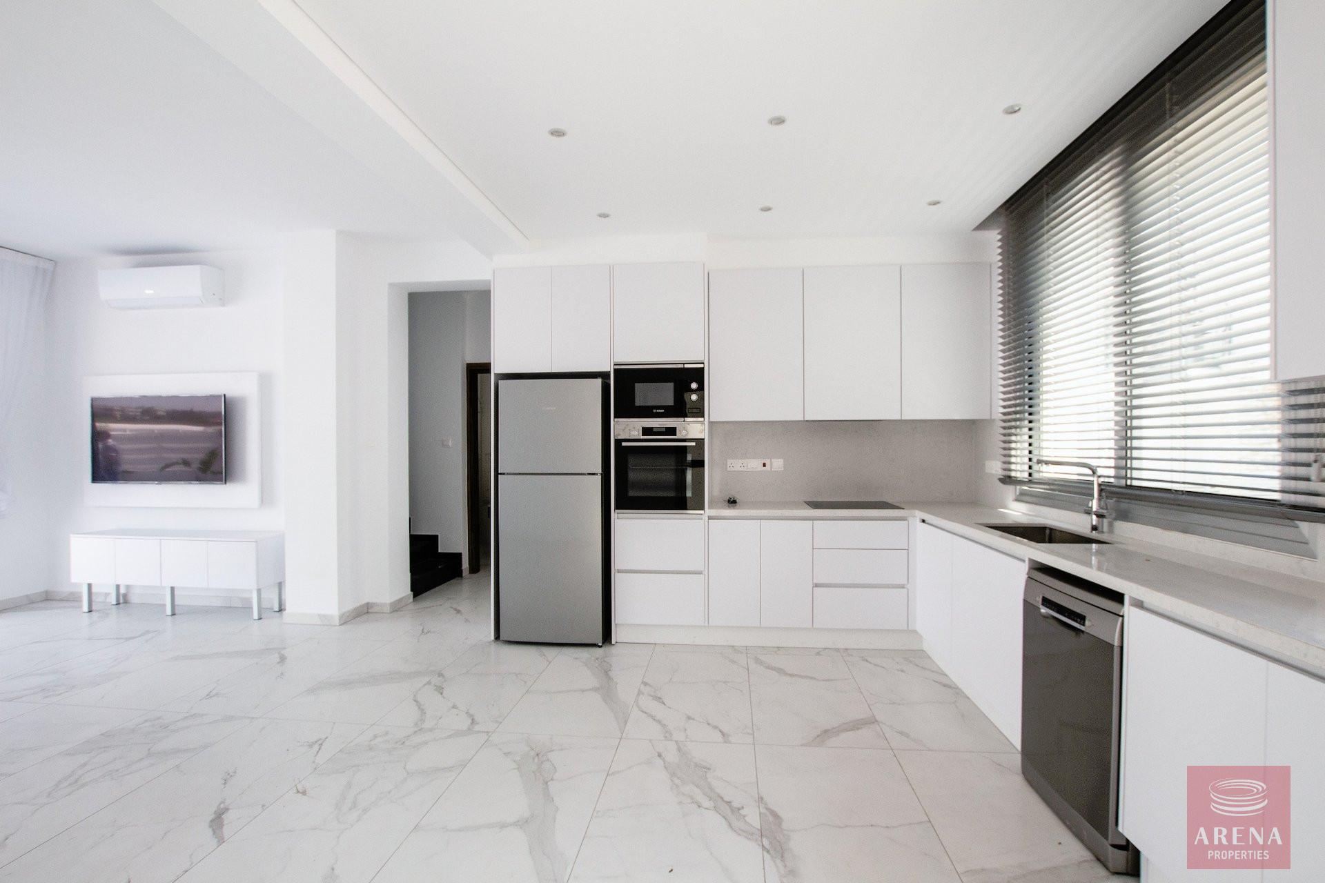 1-4-bed-villa-protaras-9429-11