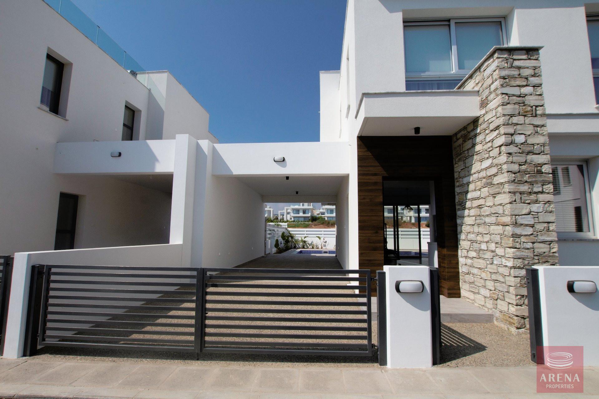 1-4-bed-villa-protaras-9429-41