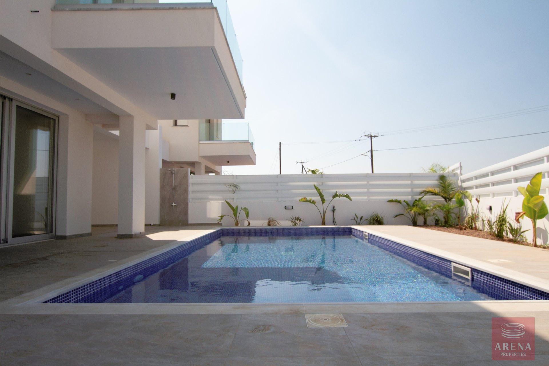 1-4-bed-villa-protaras-9429-9