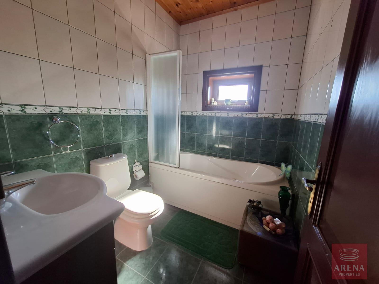 1-5-BED-VILLA-ALETHRIKO-10364-18-3