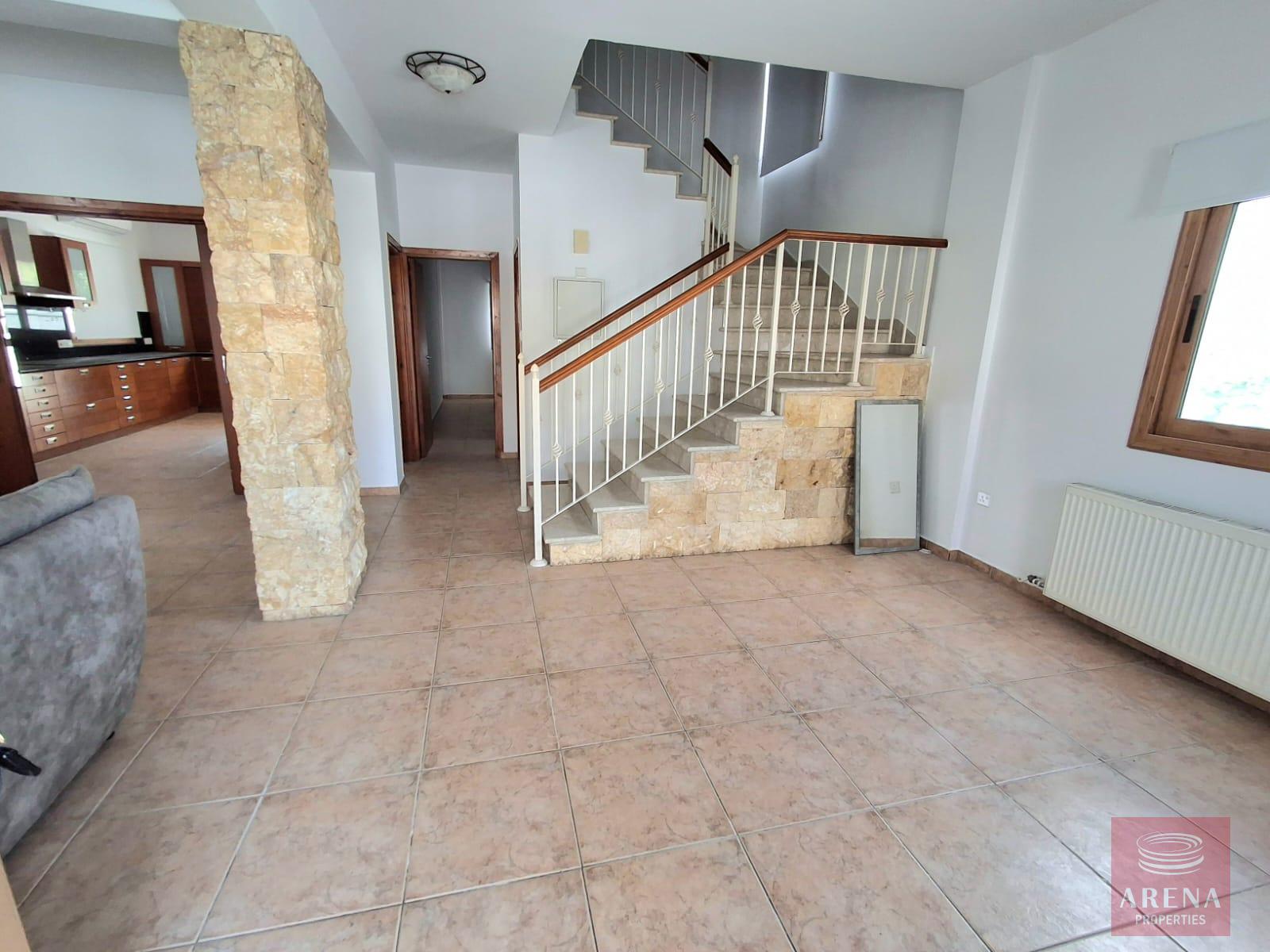 1-5-BED-VILLA-OROKLINI-9358-10