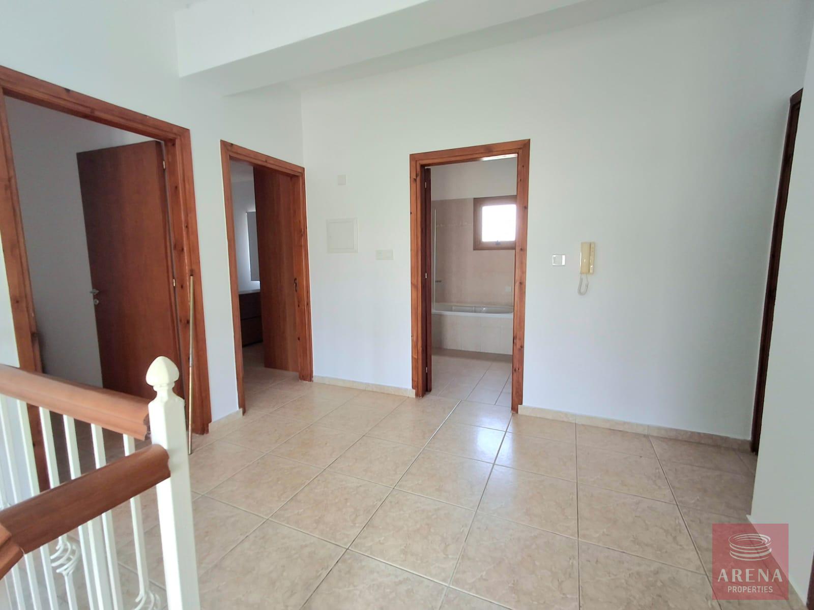 1-5-BED-VILLA-OROKLINI-9358-24