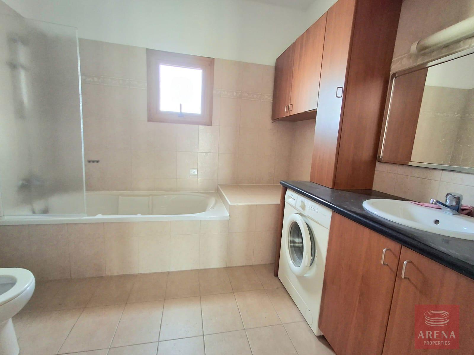 1-5-BED-VILLA-OROKLINI-9358-27