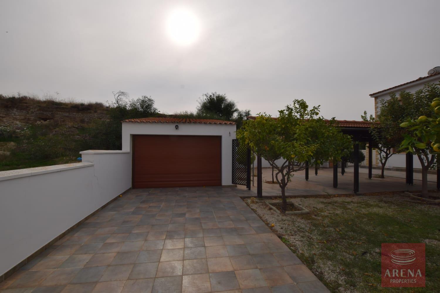 1-5-BED-VILLA-OROKLINI-9358-6