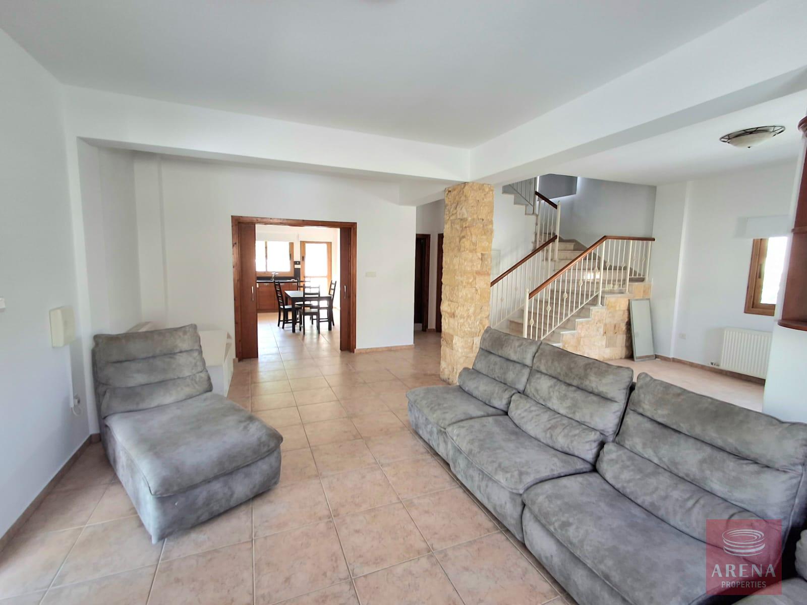 1-5-BED-VILLA-OROKLINI-9358-8