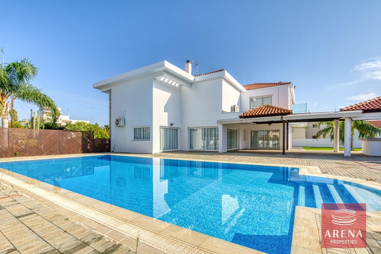 1-7-BED-VILLA-AYIA-NAPA-8418