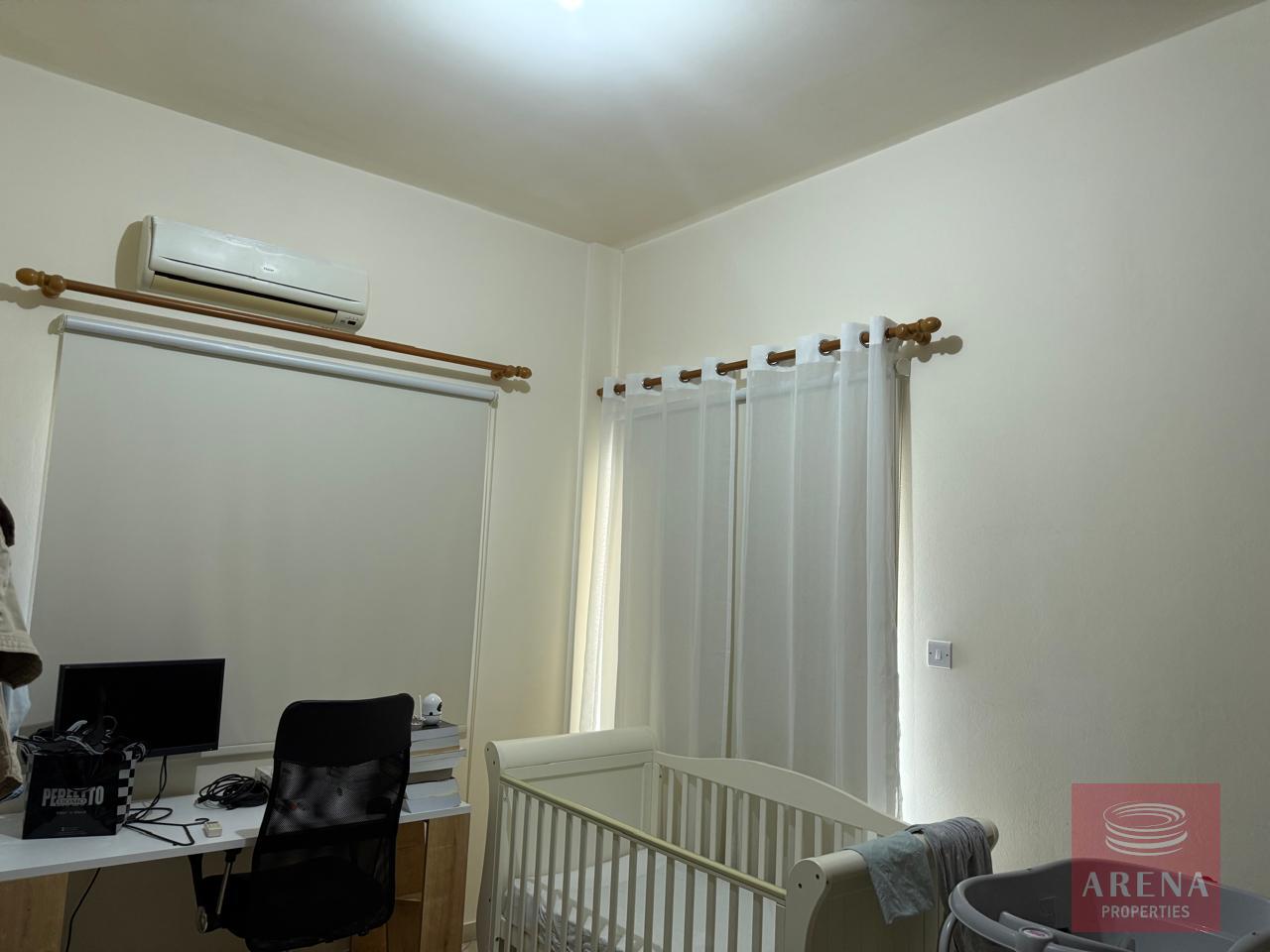 1-APT-DERYNIA-10056-5-3