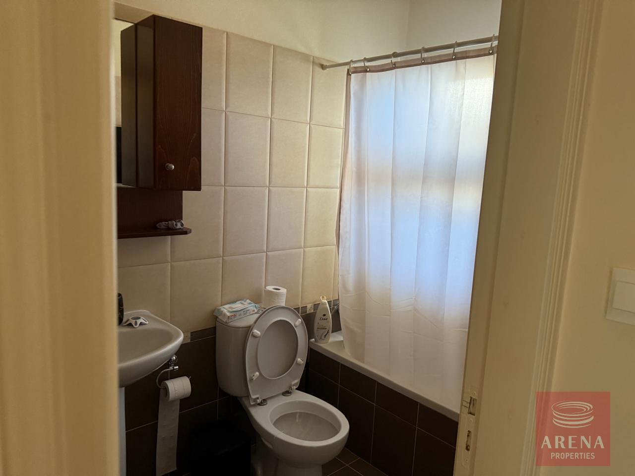 1-APT-DERYNIA-10056-8-3