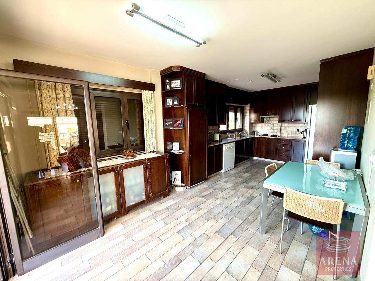 1-APT-DROSIA-10338-19-3