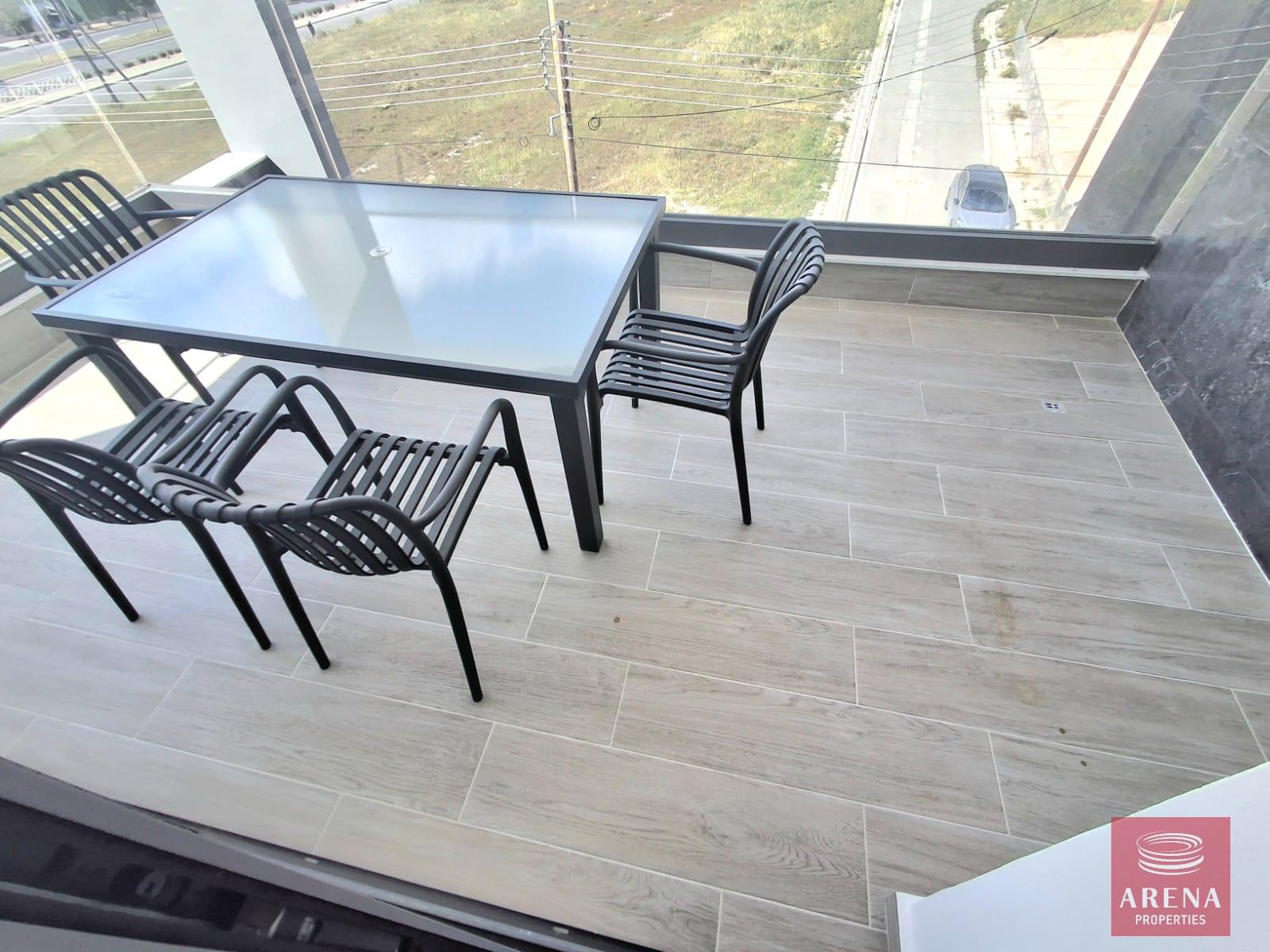 1-APT-FOR-RENT-9277-4