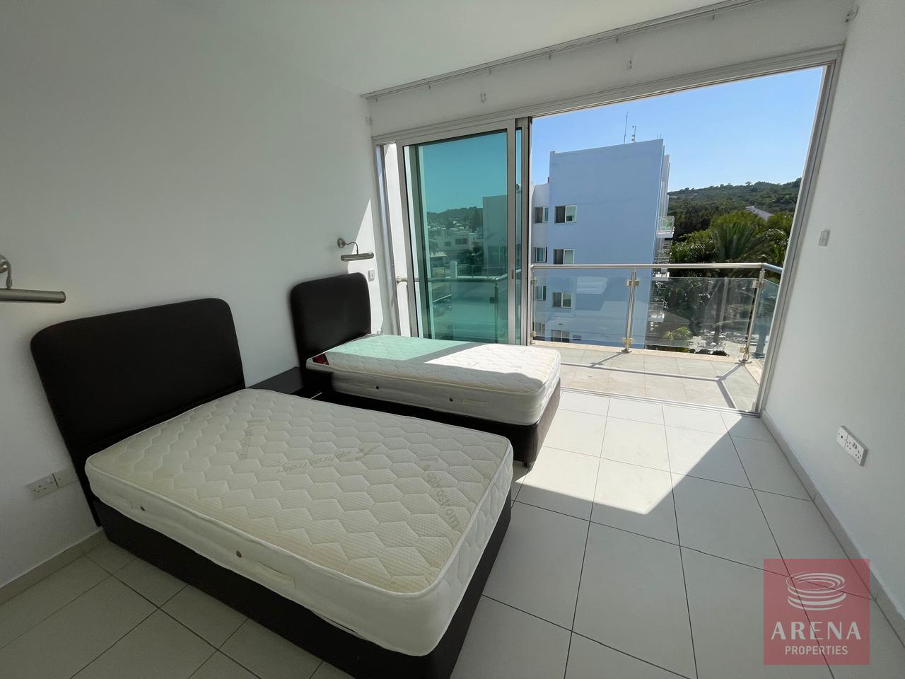 1-APT-FOR-RENT-PROTARAS-9787-28-1