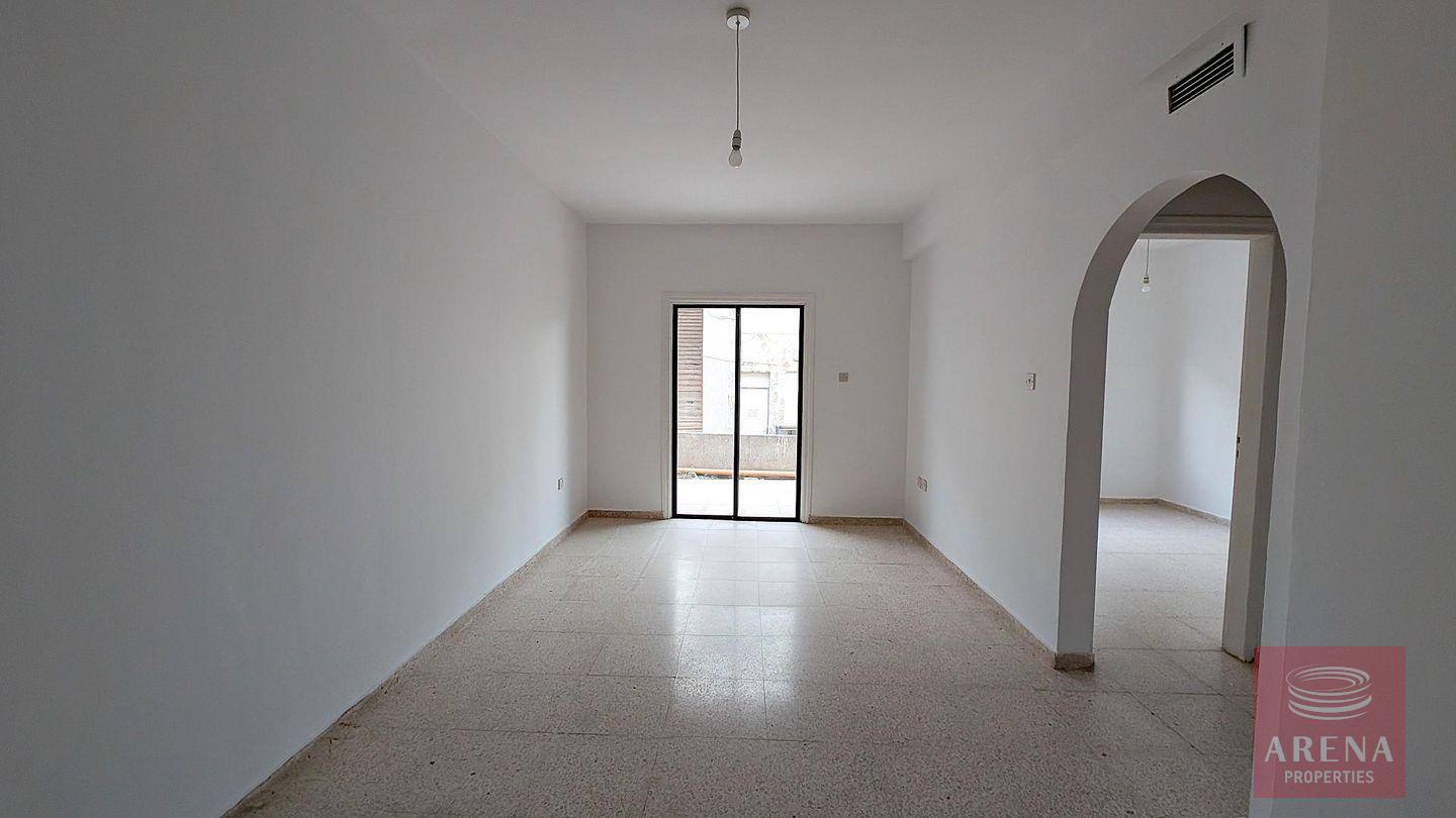 1-APT-KAPPARIS-9975-9-1