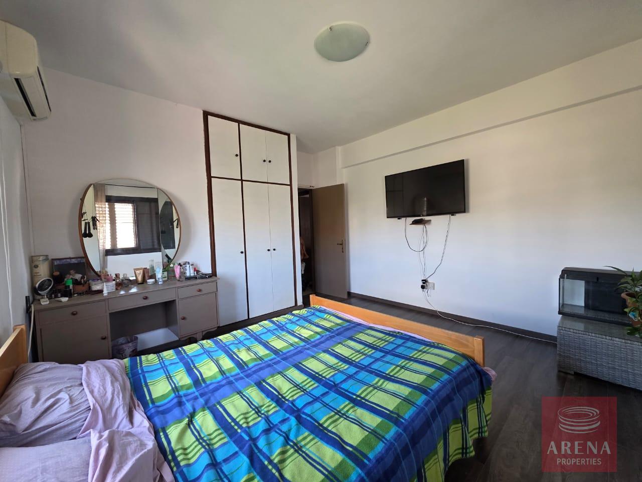 1-APT-ORMIDIA-10286-10-3