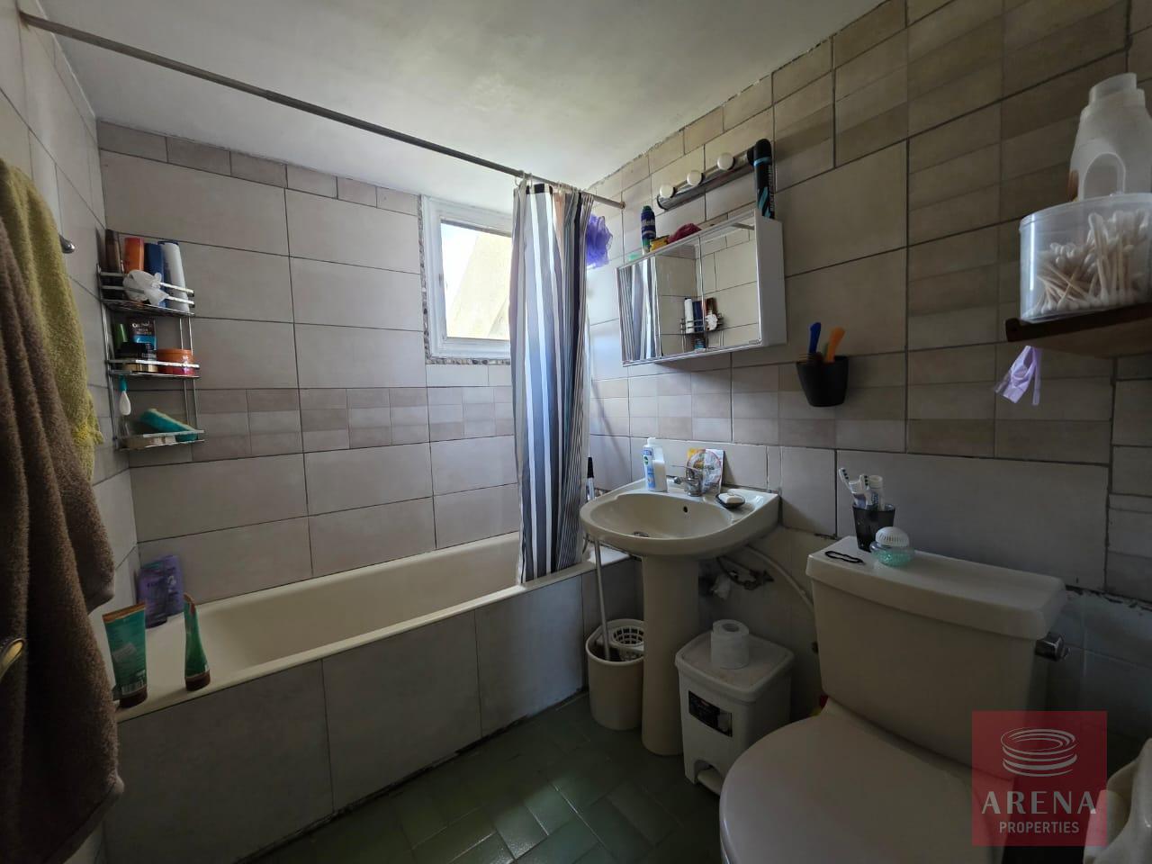 1-APT-ORMIDIA-10286-12-3