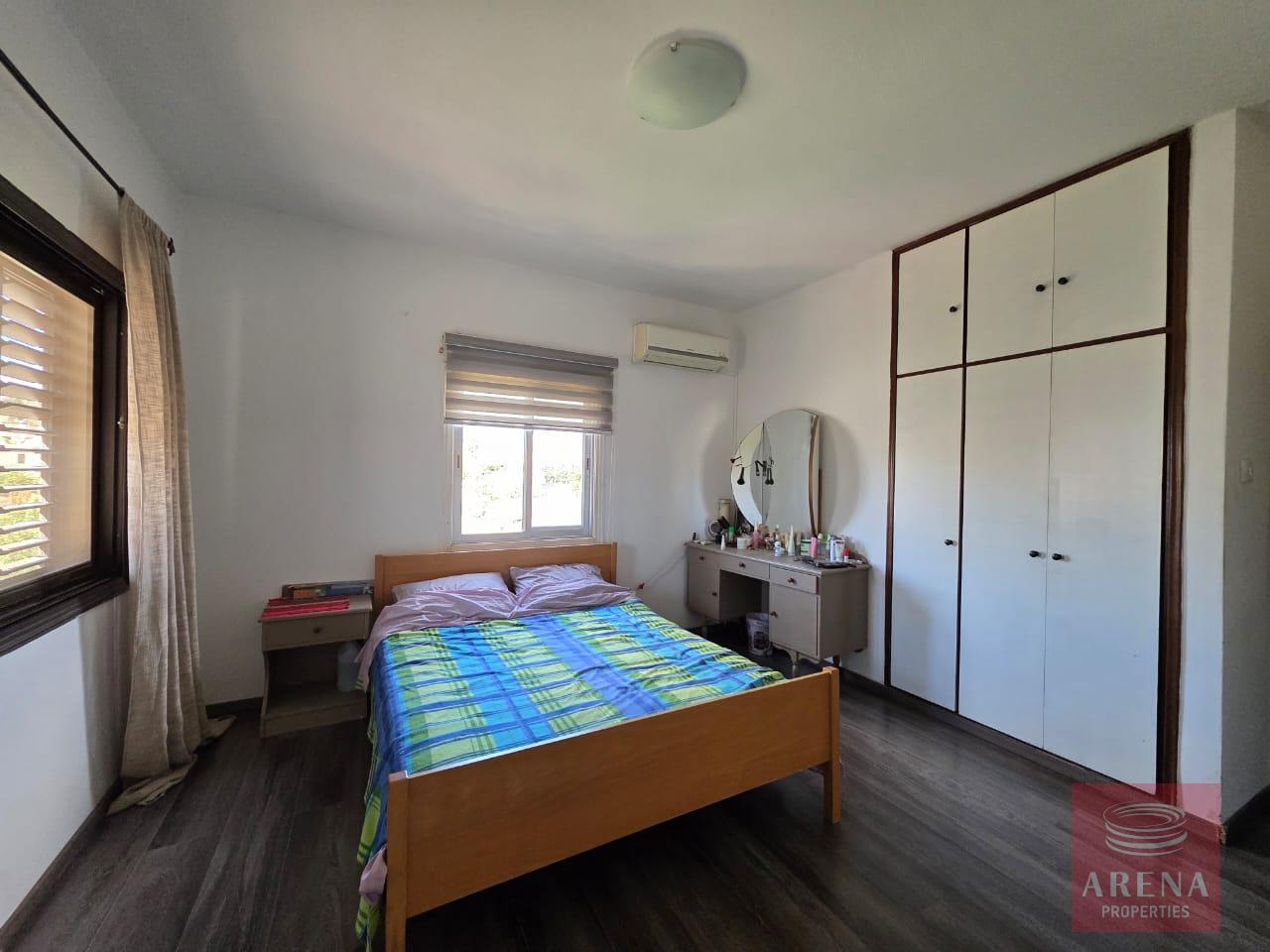 1-APT-ORMIDIA-10286-9-3