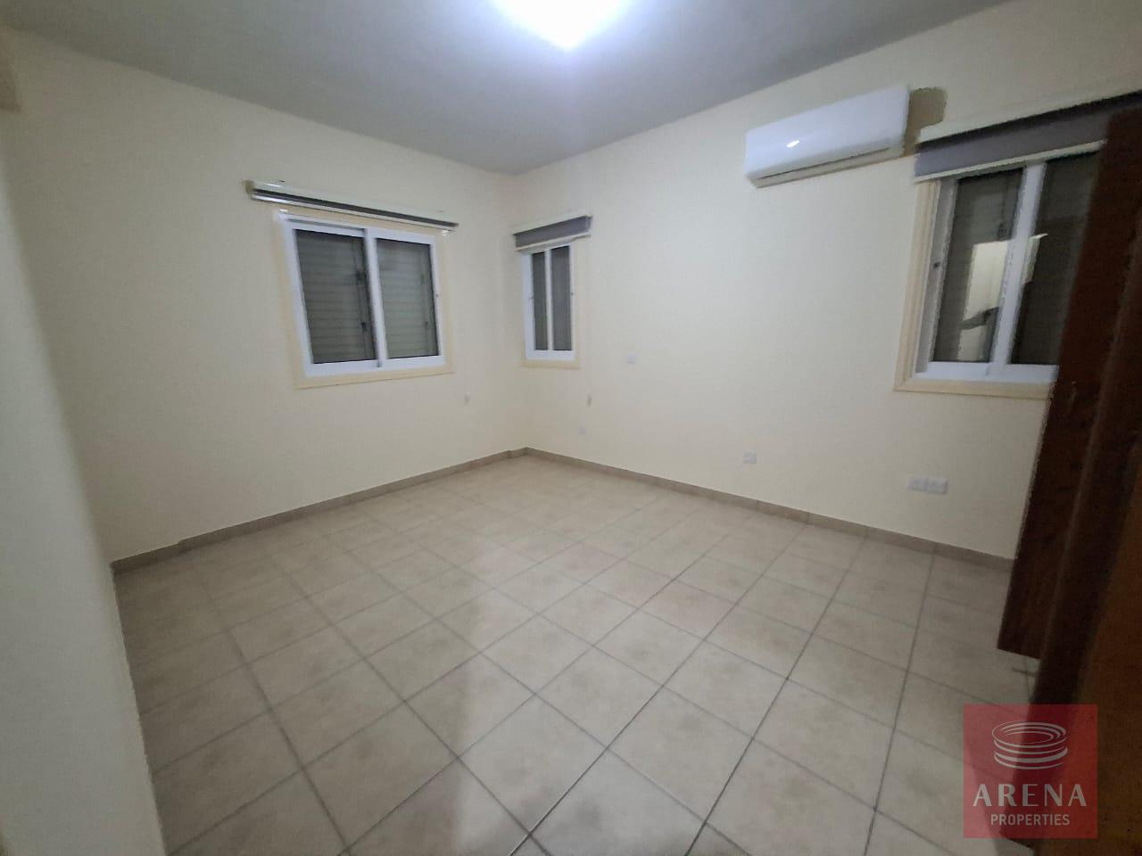1-APT-RENT-DROMOLAXIA-10080-7-2