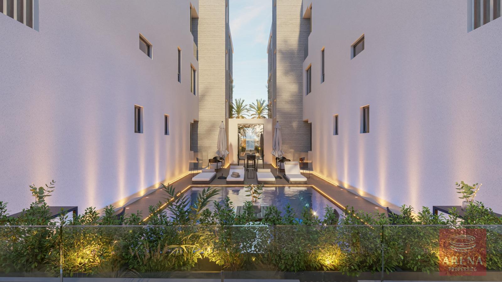 1-APTS-IN-ARADIPPOU-9374-14-3