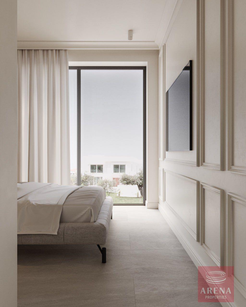 1-APTS-IN-PERVOLIA-9863-3-13