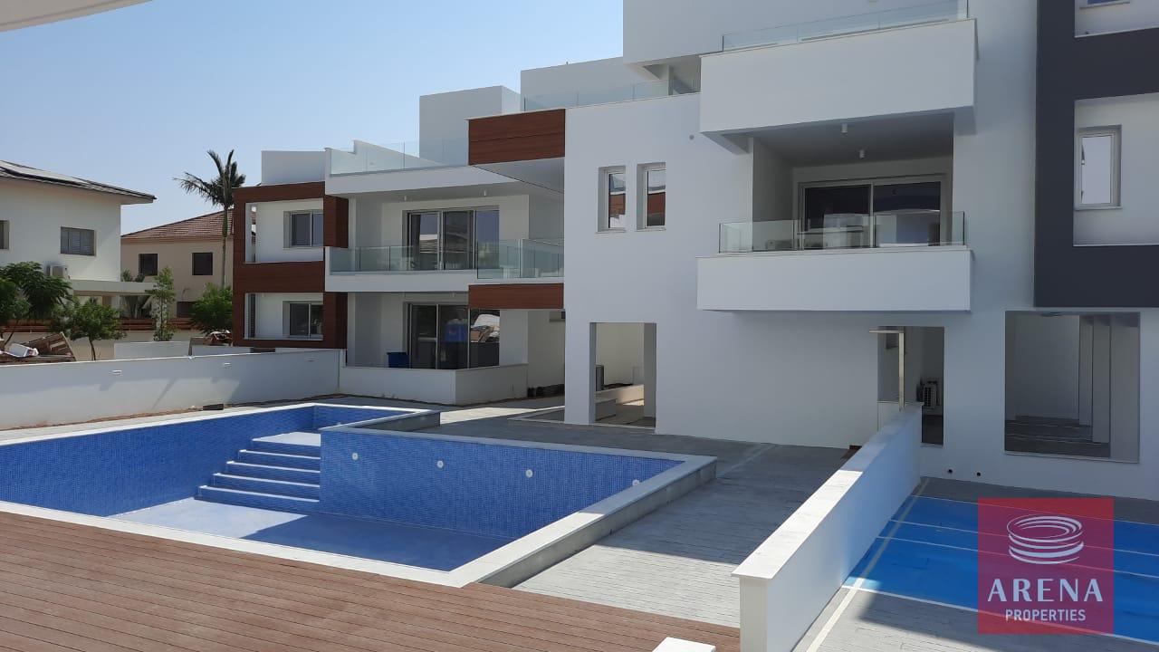 1-Apartment-in-livadia-4861-3