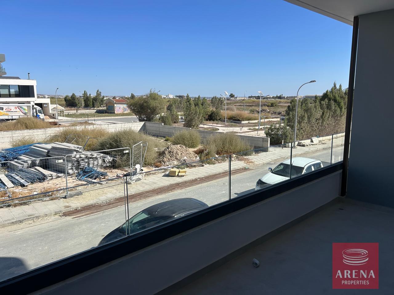 1-BED-APT-IN-NEW-MARINA-AREA-8739