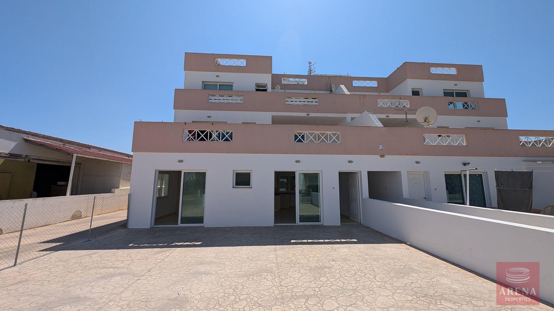 1-BED-APT-XYLOFAGOU-9689-1