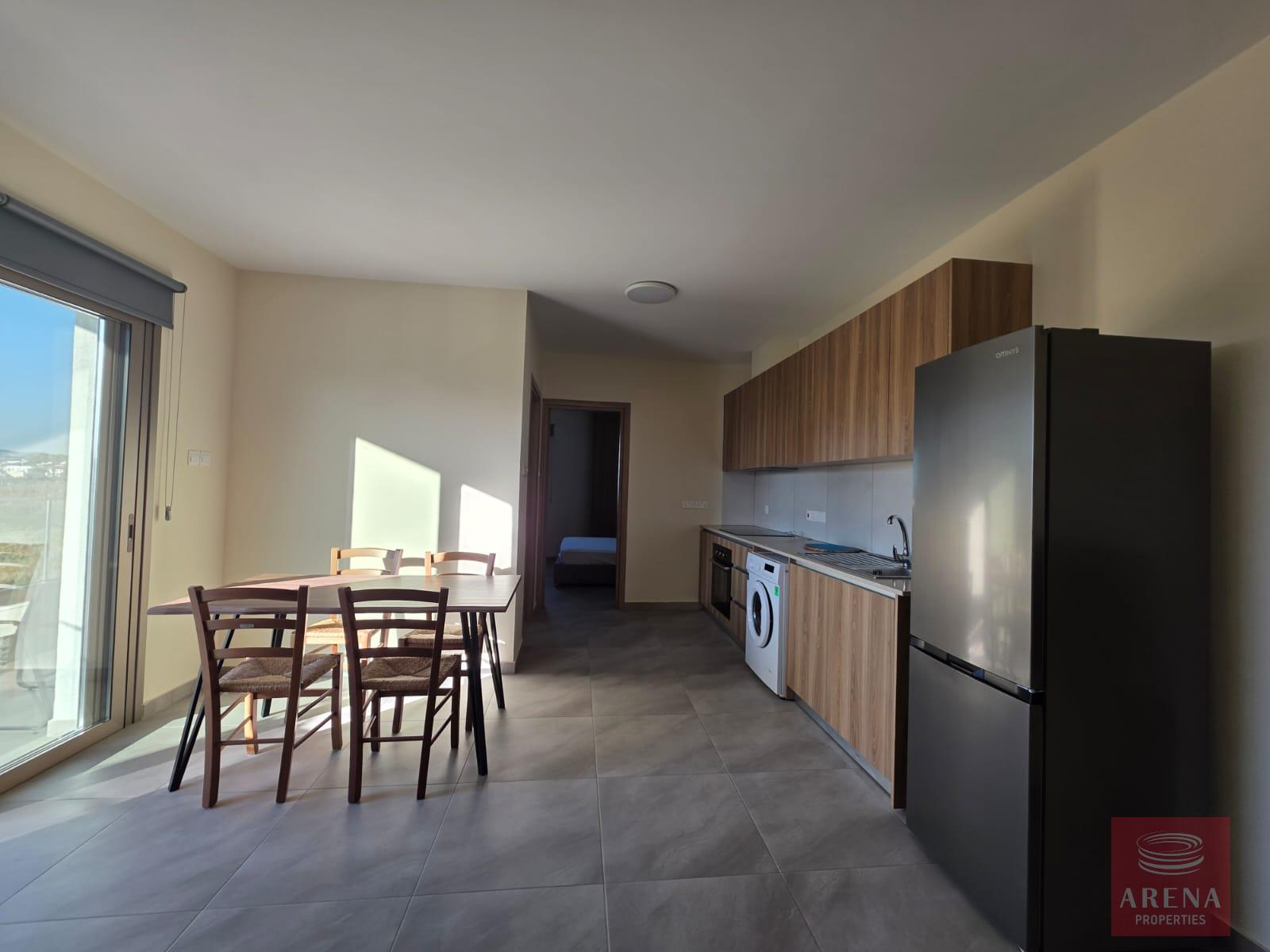 1-BED-APTLARNACA-10323-2-3
