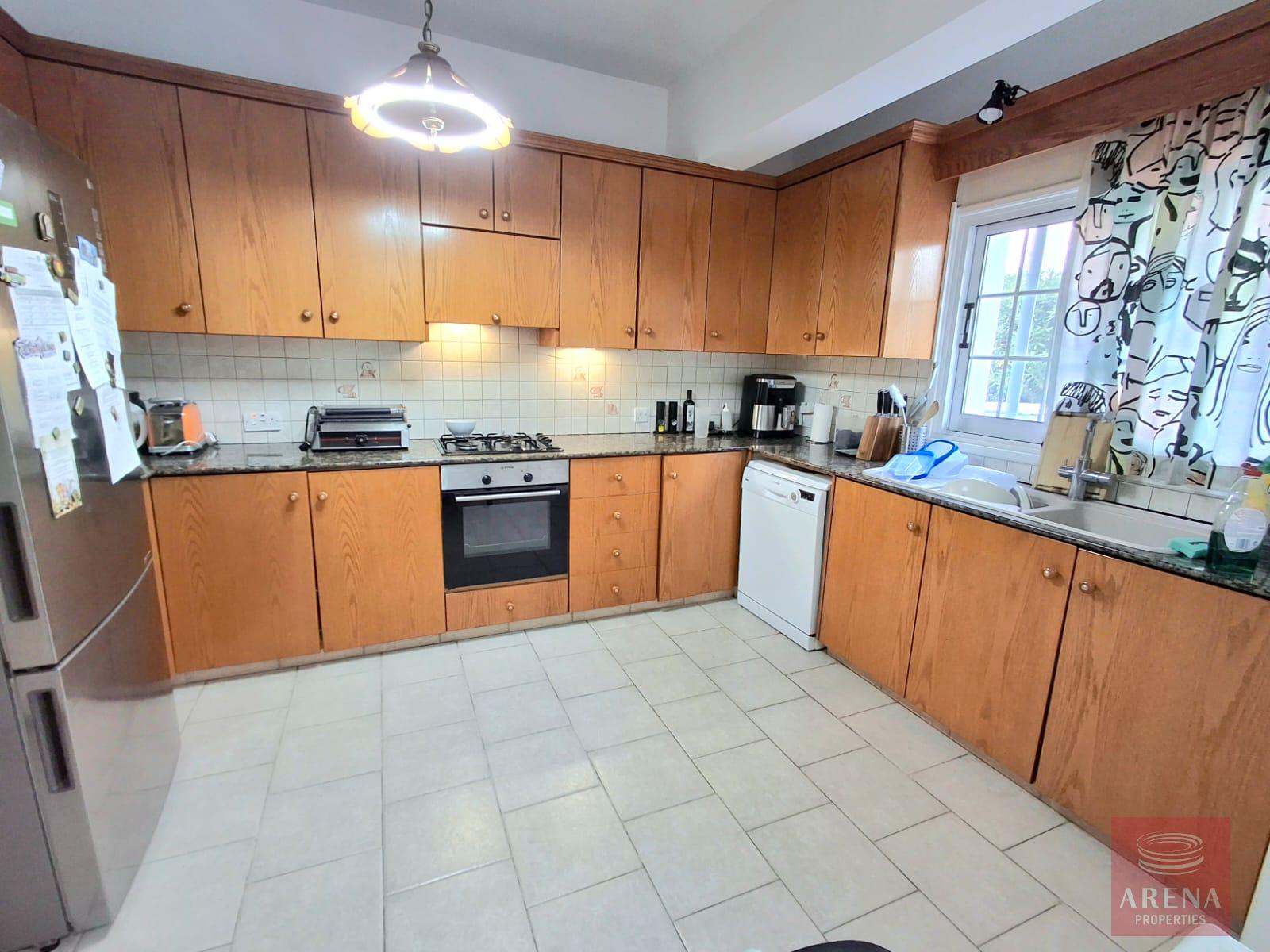 1-BUILDING-OROKLINI-10254-2-3