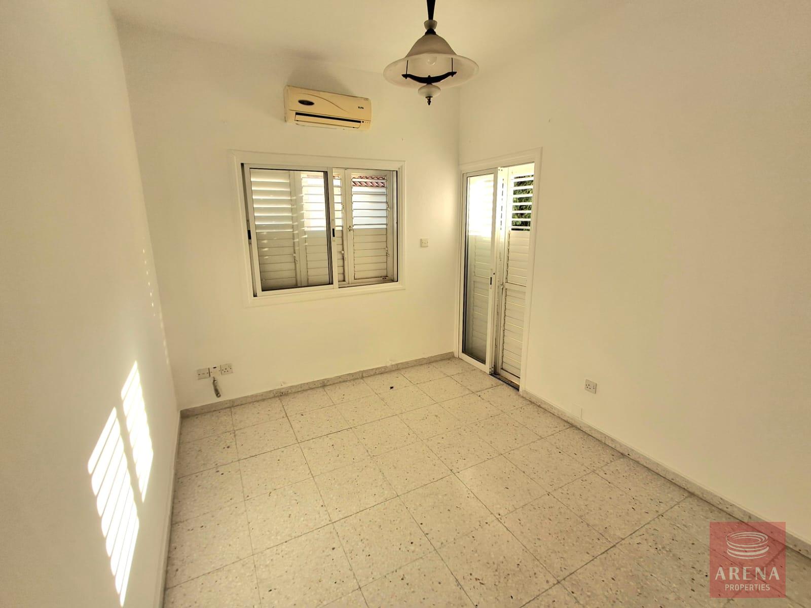 1-BUILDING-OROKLINI-10254-21-3