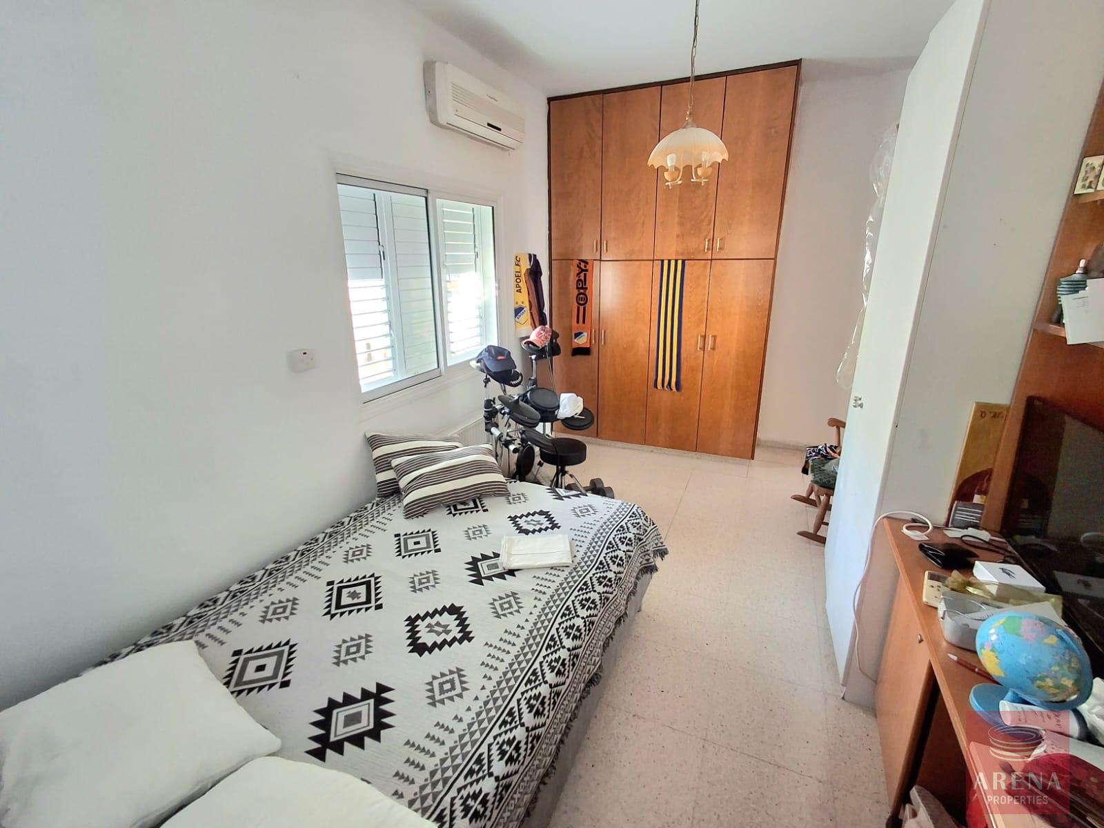 1-BUILDING-OROKLINI-10254-3-3