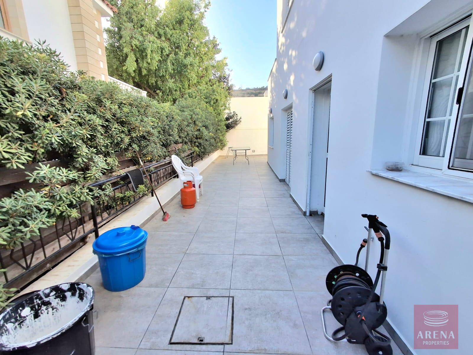 1-BUILDING-OROKLINI-10254-34-3