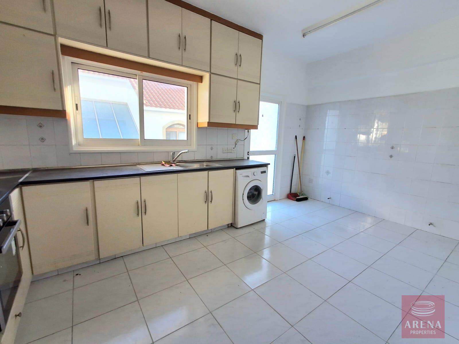 1-BUILDING-OROKLINI-10254-38-3