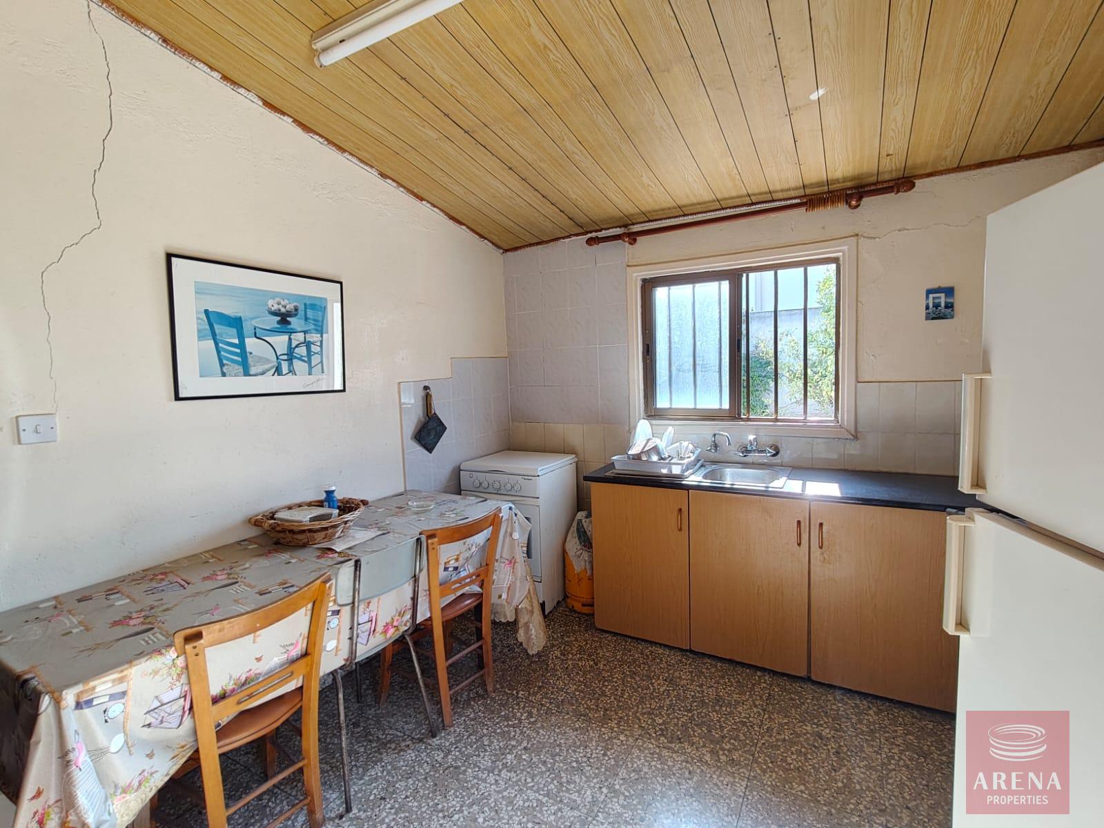 1-BUNGALOW-AVGOROU-10399-17-3